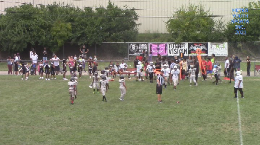 Metro Youth Sports: JV Titans-Raiders 9-4
