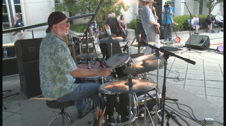 Rock the Plaza 2017: Gregg Bender Band