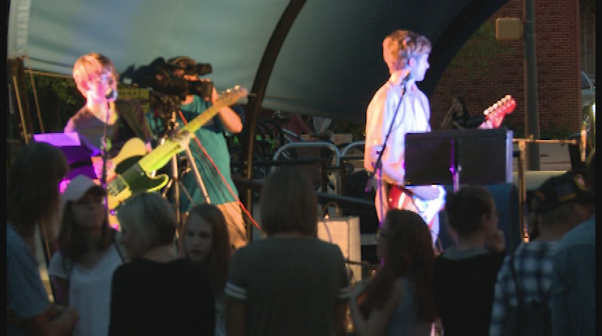 Rock the Plaza 2017: The Windows 8/26