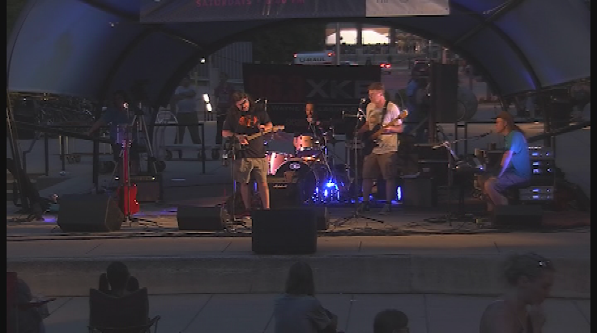 Rock the Plaza 2018: Phil's Family Lizard 6/9