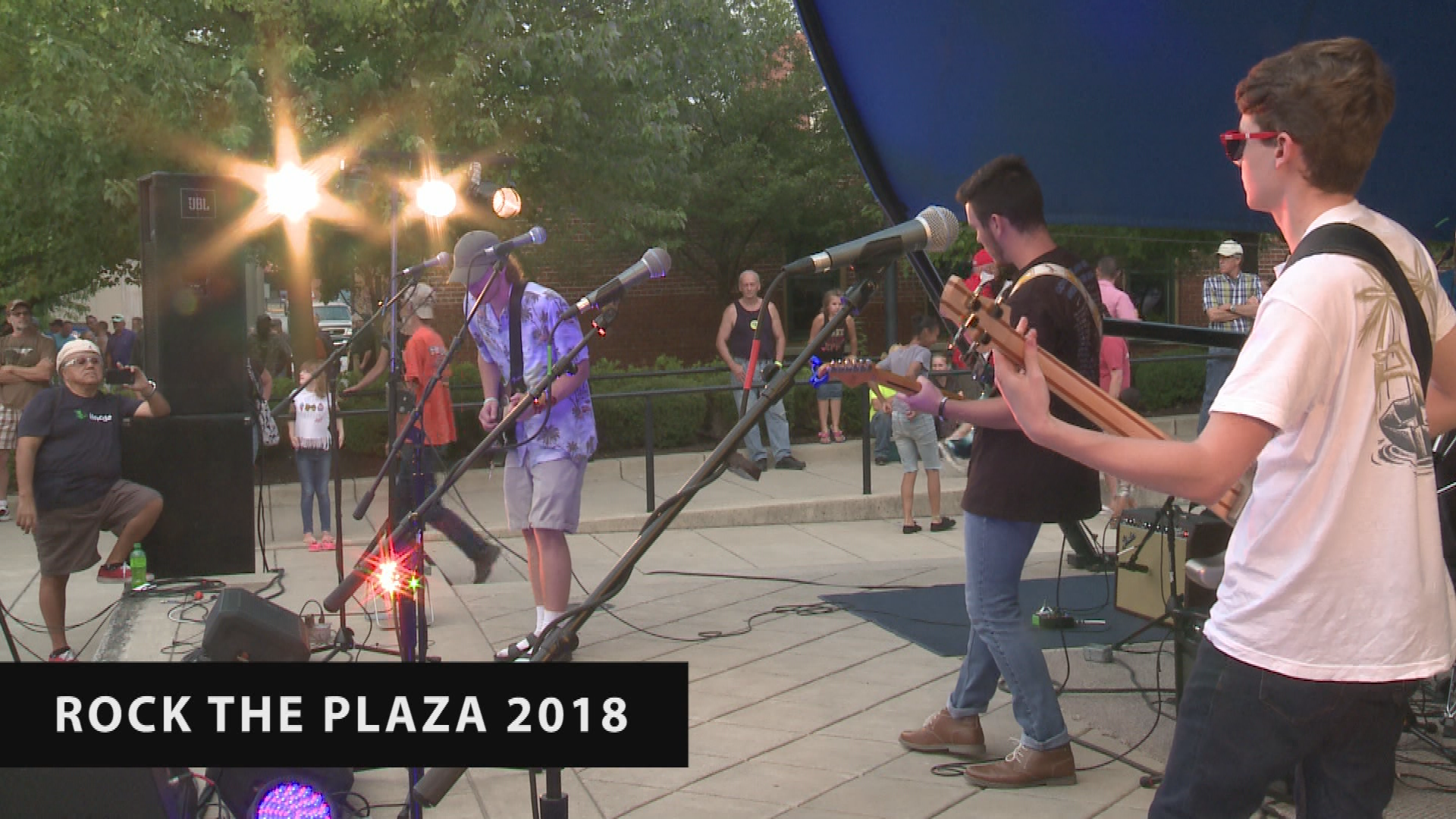 Rock the Plaza 2018: Monarch