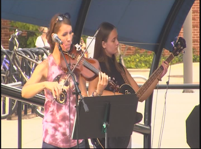 2018 Rock The Plaza: Elle / The Remnant